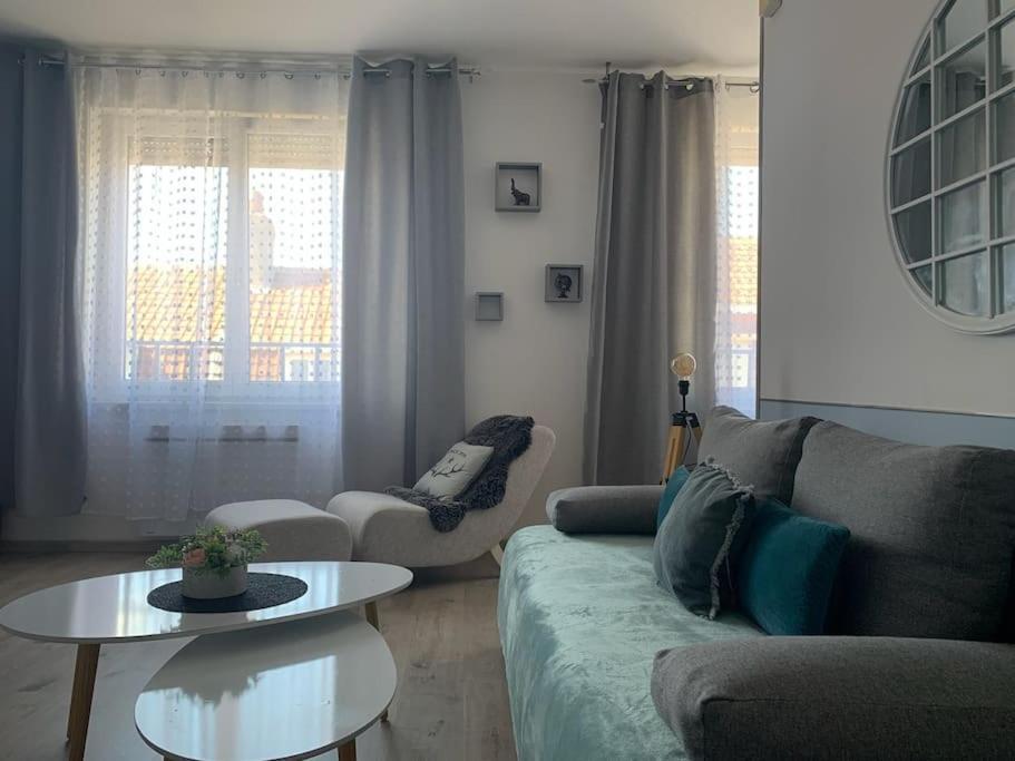 38 Maison Entiere,Place De Parking Et Garage Pour Moto Velo A La Demande Dunkirk Exterior foto